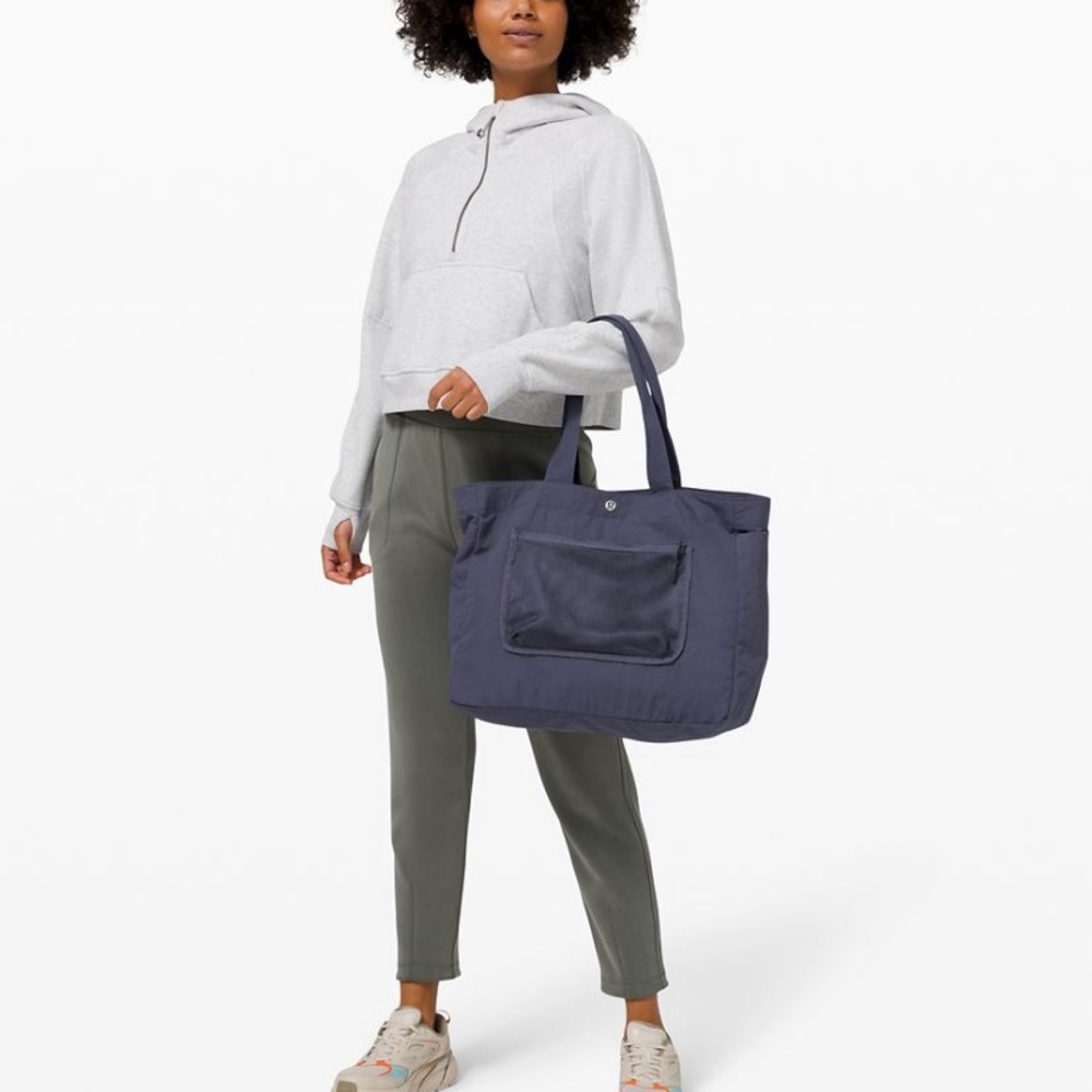 LAST ONE:   Lululemon Pack The Pocket Tote 20L - Picture 2 of 9